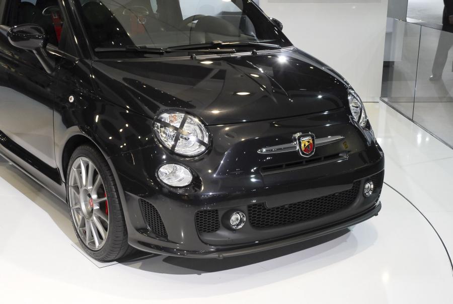  Fiat 500 Abarth SS 2009 года  (фото 16 из 25)
